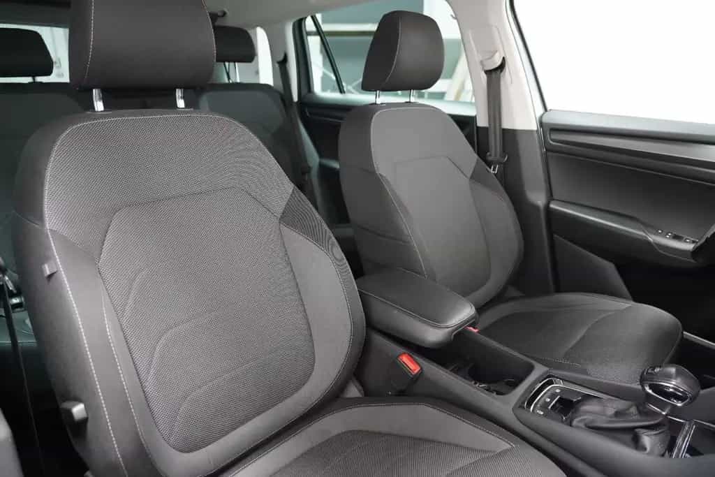 Skoda Kodiaq Ambition 4x4 DSG AHK PDC ACC Navi Kessy 07/2017-photo-22
