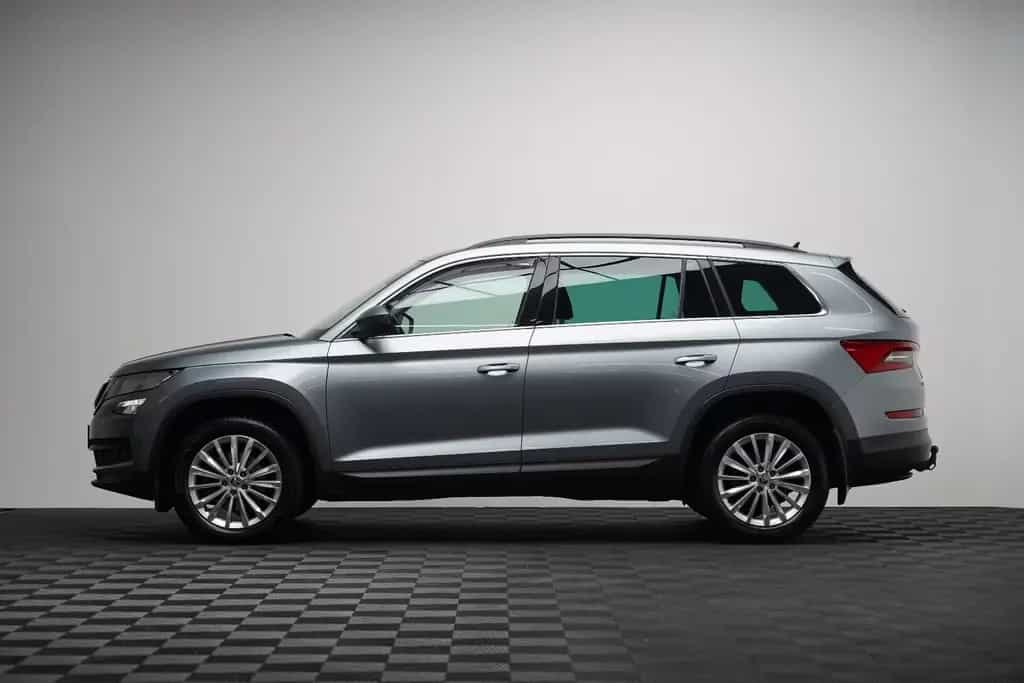 Skoda Kodiaq Ambition 4x4 DSG AHK PDC ACC Navi Kessy 07/2017-photo-4