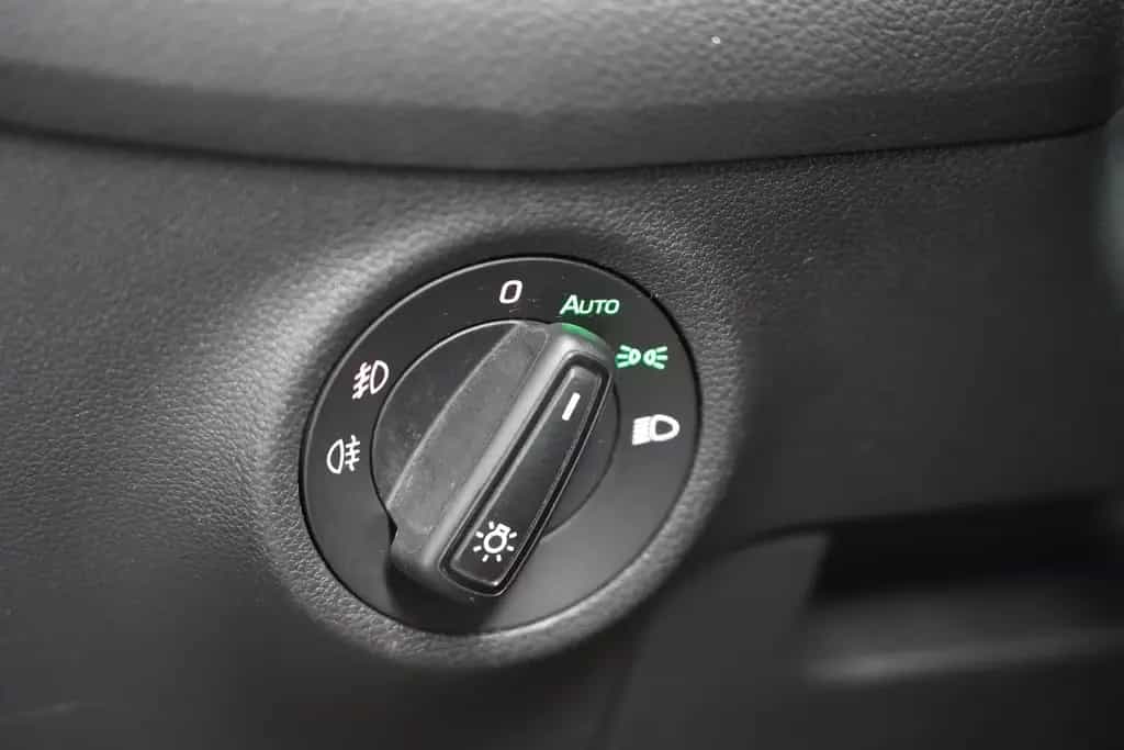 Skoda Kodiaq Ambition 4x4 DSG AHK PDC ACC Navi Kessy 07/2017-photo-42