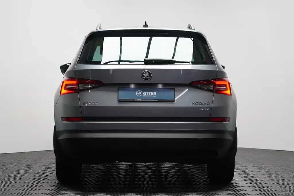 Skoda Kodiaq Ambition 4x4 DSG AHK PDC ACC Navi Kessy 07/2017-photo-6