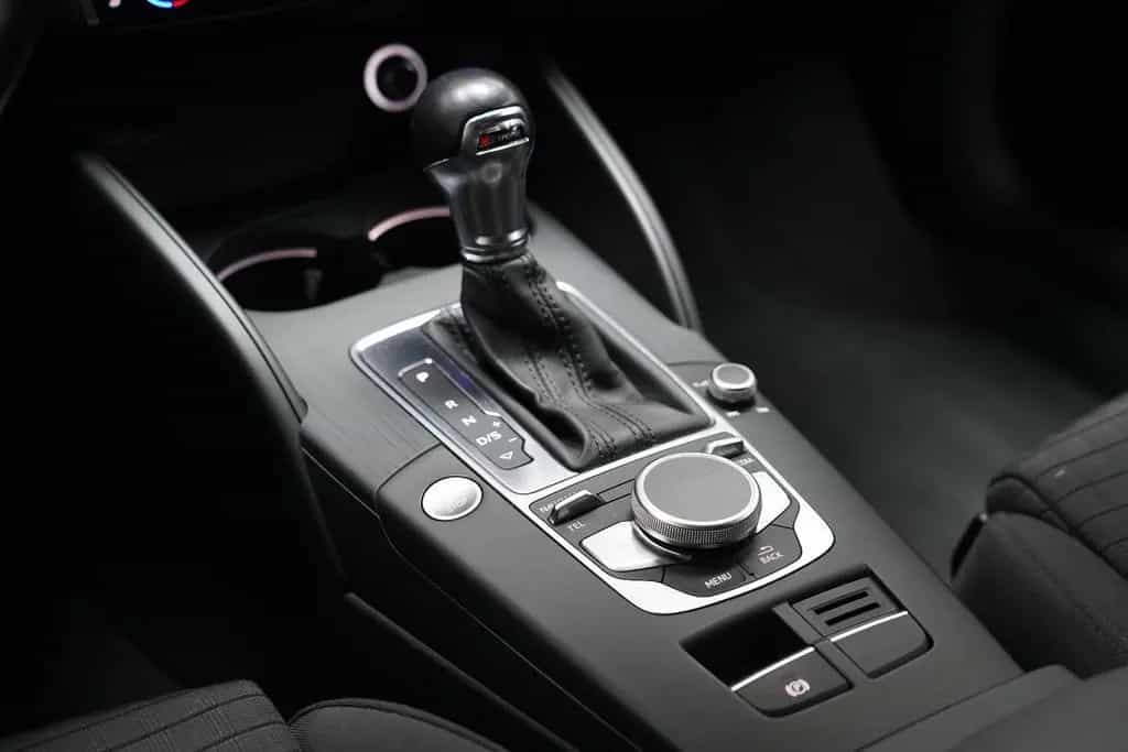 Audi A3 Sportback Sport 2.0 TDI DSG S-Tronic VIRTUAL 07/2016-photo-35