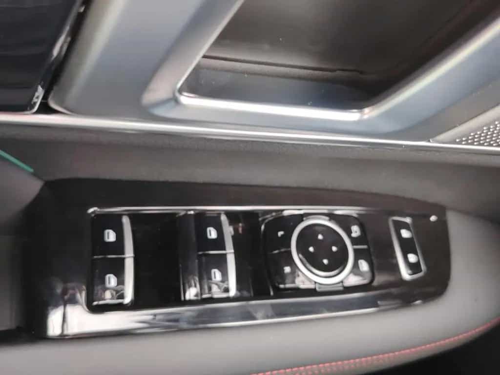 Foton 4 Ultra PickUp Mild-Hybrid 3,5 to. Anhängelast null-photo-10