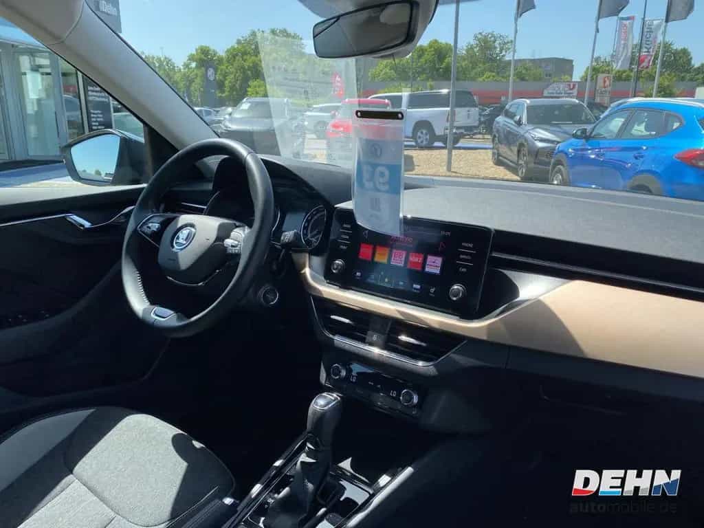 Skoda Kamiq 1.5 TSI DSG Style LED Kessy SHZ 03/2021-photo-12