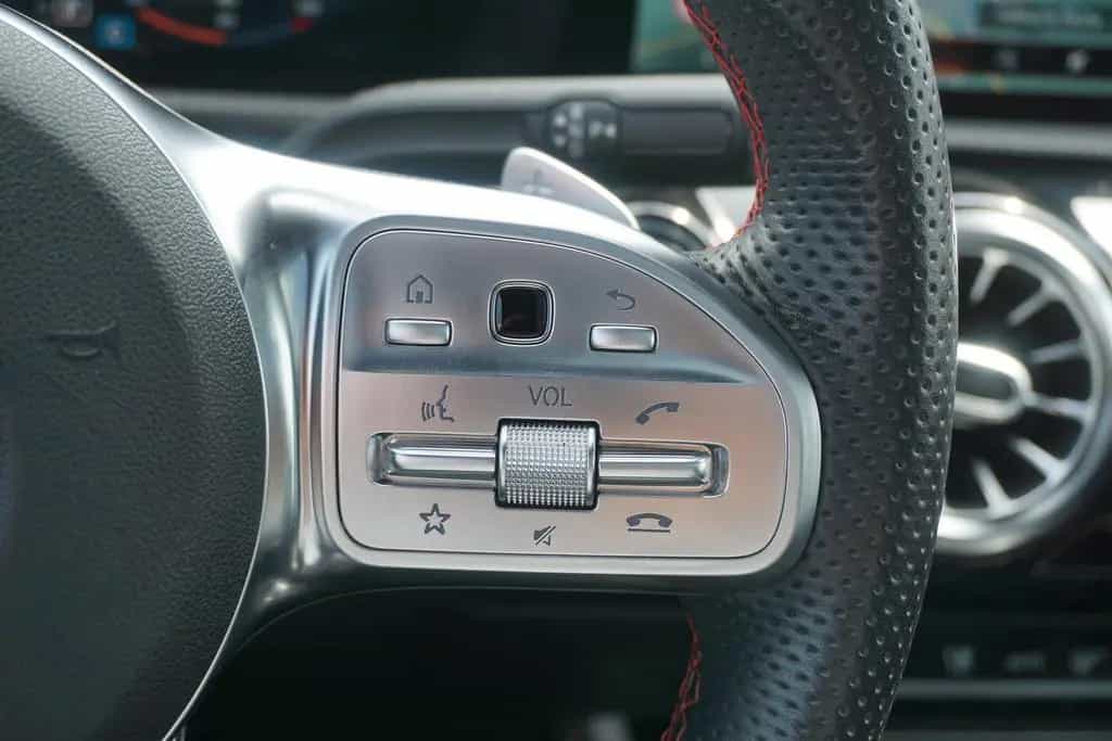 Mercedes-Benz CLA 220 d SB AMG Line LED Navi Kamera Sitzheizung 09/2019-photo-18