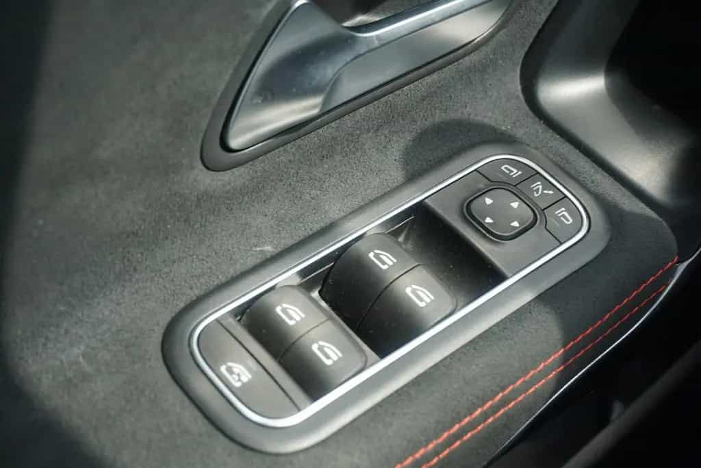 Mercedes-Benz CLA 220 d SB AMG Line LED Navi Kamera Sitzheizung 09/2019-photo-26