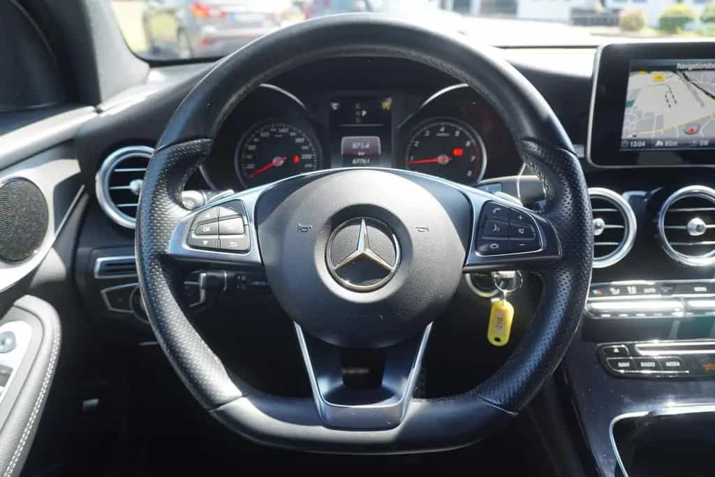 Mercedes-Benz GLC 300 Aut. 4Matic AMG Line Aut. LED Navi PDC 10/2017-photo-11