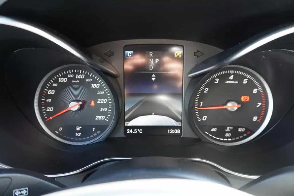Mercedes-Benz GLC 300 Aut. 4Matic AMG Line Aut. LED Navi PDC 10/2017-photo-32