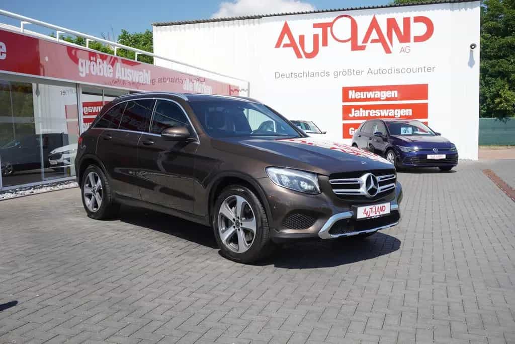 Mercedes-Benz GLC 300 Aut. 4Matic AMG Line Aut. LED Navi PDC 10/2017-photo-5