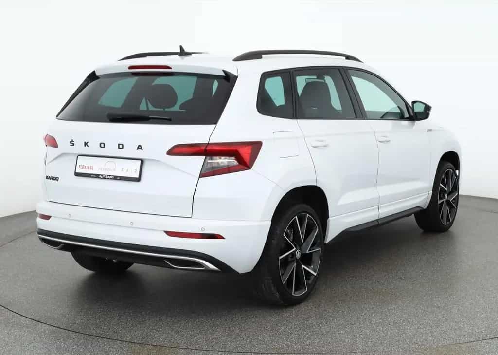Skoda Karoq 1.5 TSI DSG Sportline LED Navi Sitzheizung 03/2022-photo-4
