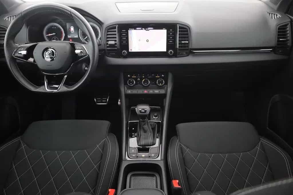 Skoda Karoq 1.5 TSI DSG Sportline LED Navi Sitzheizung 03/2022-photo-8