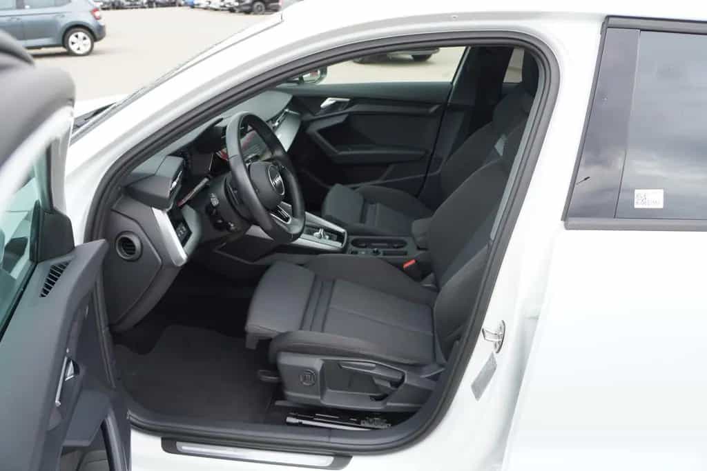 Audi A3 35 TFSI advanced LED Navi Android Apple PDC 04/2021-photo-11