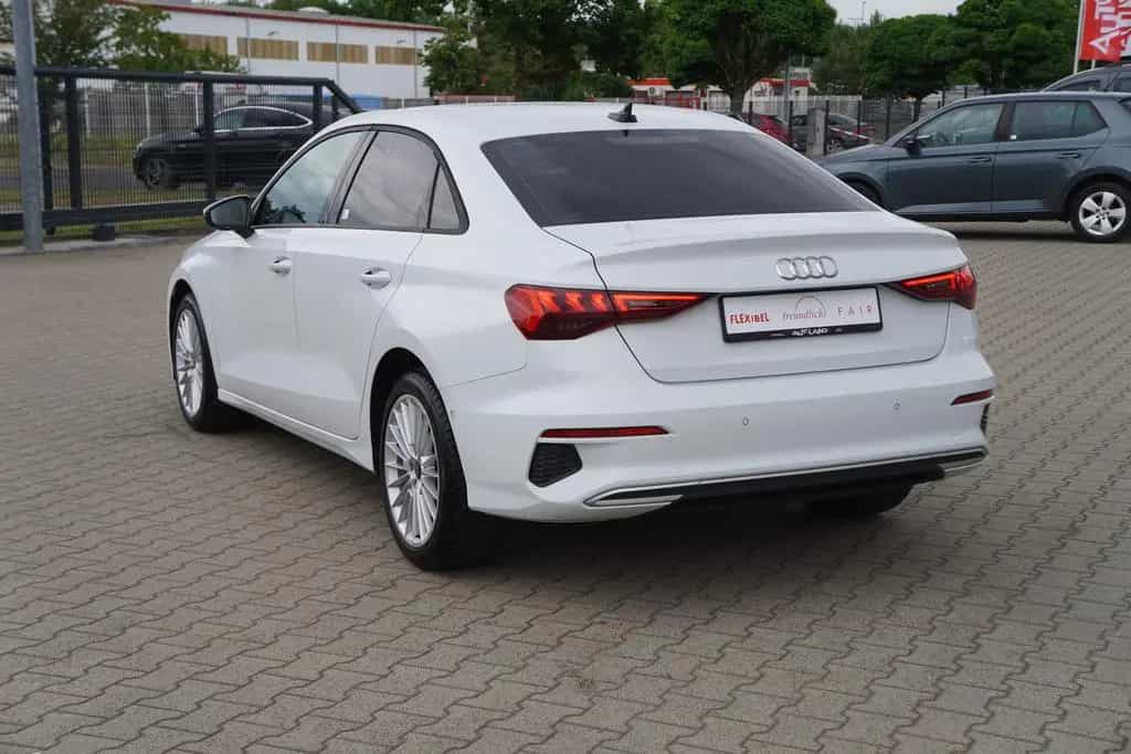 Audi A3 35 TFSI advanced LED Navi Android Apple PDC 04/2021-photo-3