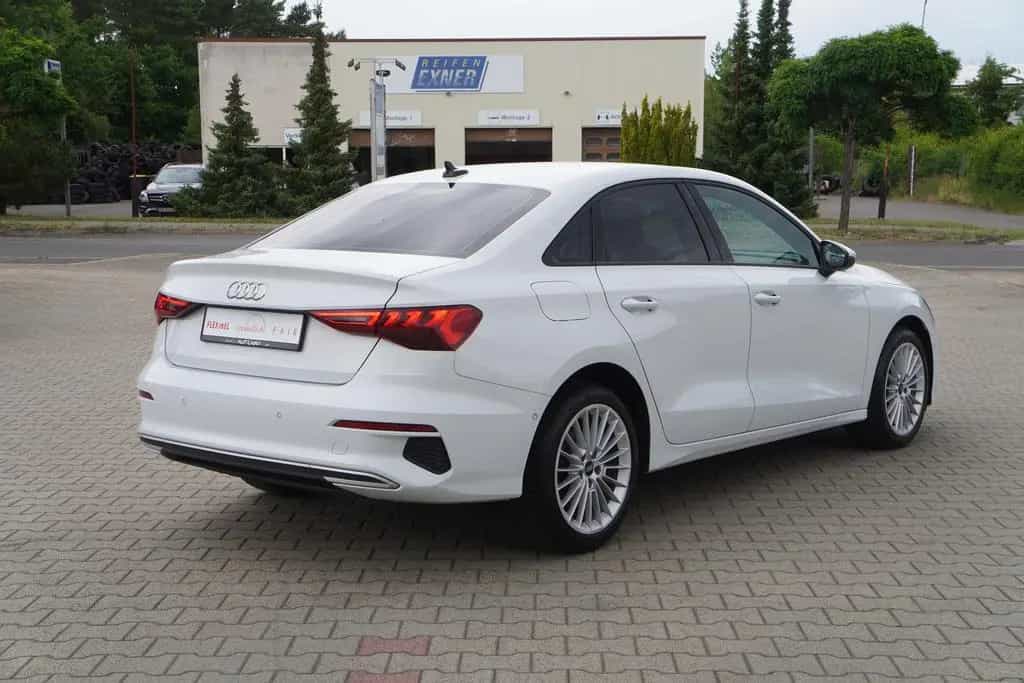 Audi A3 35 TFSI advanced LED Navi Android Apple PDC 04/2021-photo-6