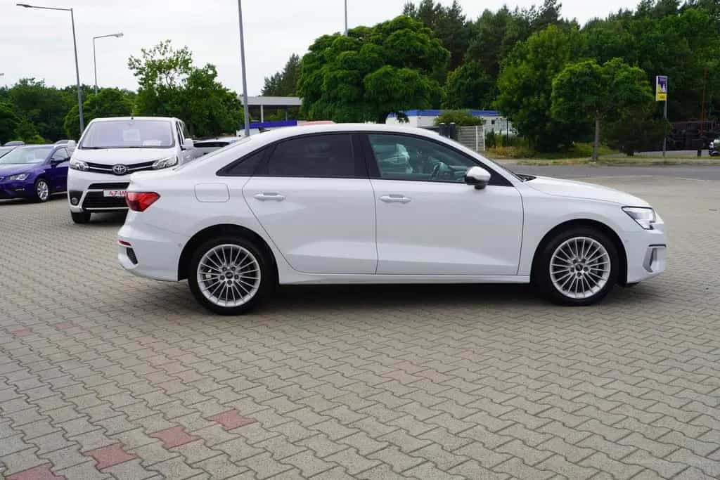 Audi A3 35 TFSI advanced LED Navi Android Apple PDC 04/2021-photo-7