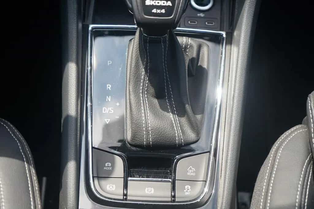 Skoda Kodiaq 2.0 Sportline 4x4 LED Navi ACC Kamera DAB 11/2022-photo-12