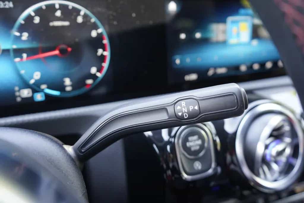 Mercedes-Benz CLA 200 SB AMG Line LED Navi Alcantara Keyless 07/2020-photo-10