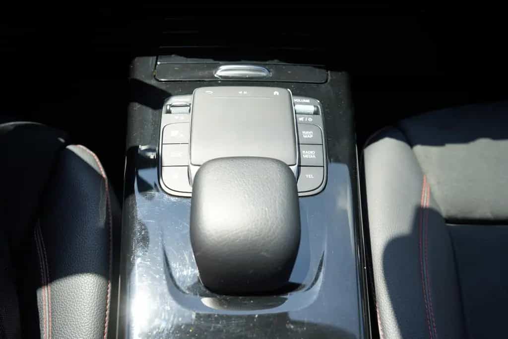 Mercedes-Benz CLA 200 SB AMG Line LED Navi Alcantara Keyless 07/2020-photo-21