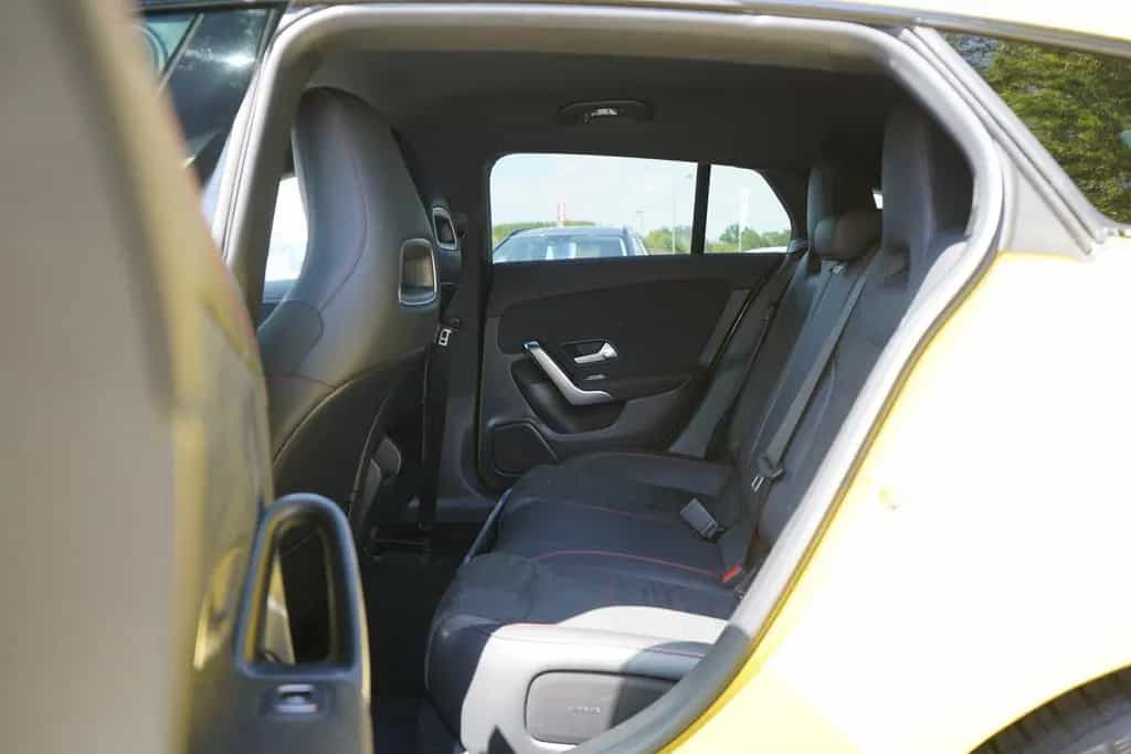 Mercedes-Benz CLA 200 SB AMG Line LED Navi Alcantara Keyless 07/2020-photo-29