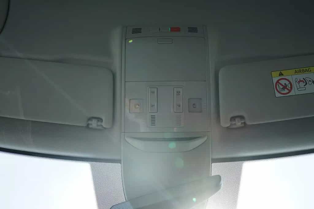 Skoda Kamiq 1.0 Tour LED SmartLink Sitzheizung DAB 12/2022-photo-33