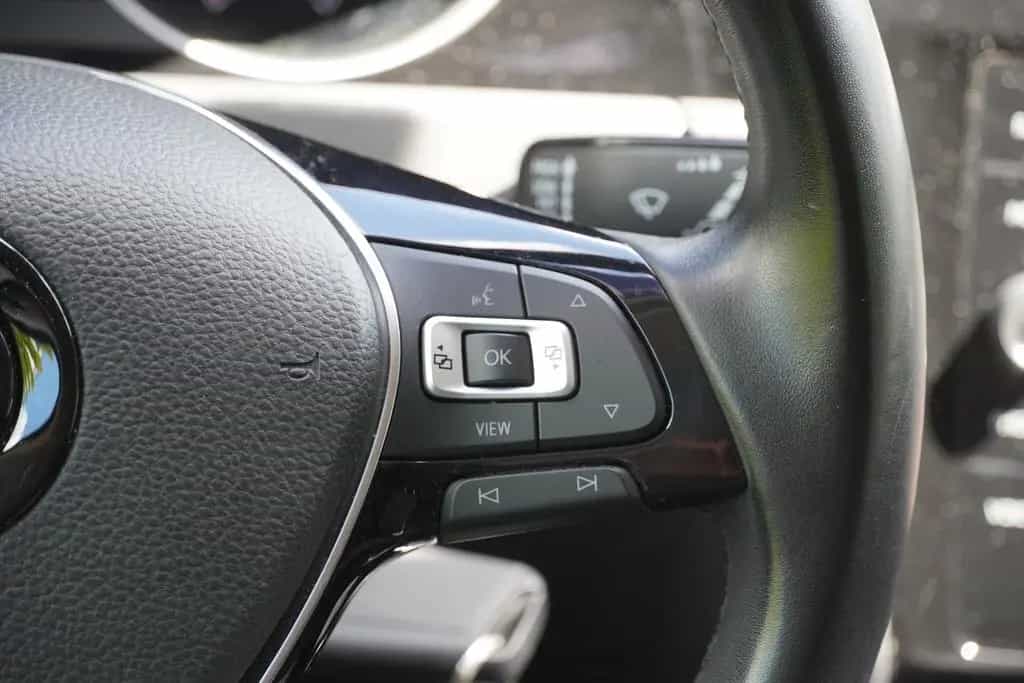 Volkswagen Golf VII Variant 1.5 TSI Highline LED ACC PDC 09/2019-photo-16