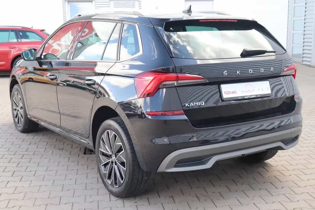 Skoda Kamiq 1.5 TSI LED AHK SmartLink PDC Sitzheizung 01/2020-photo-7