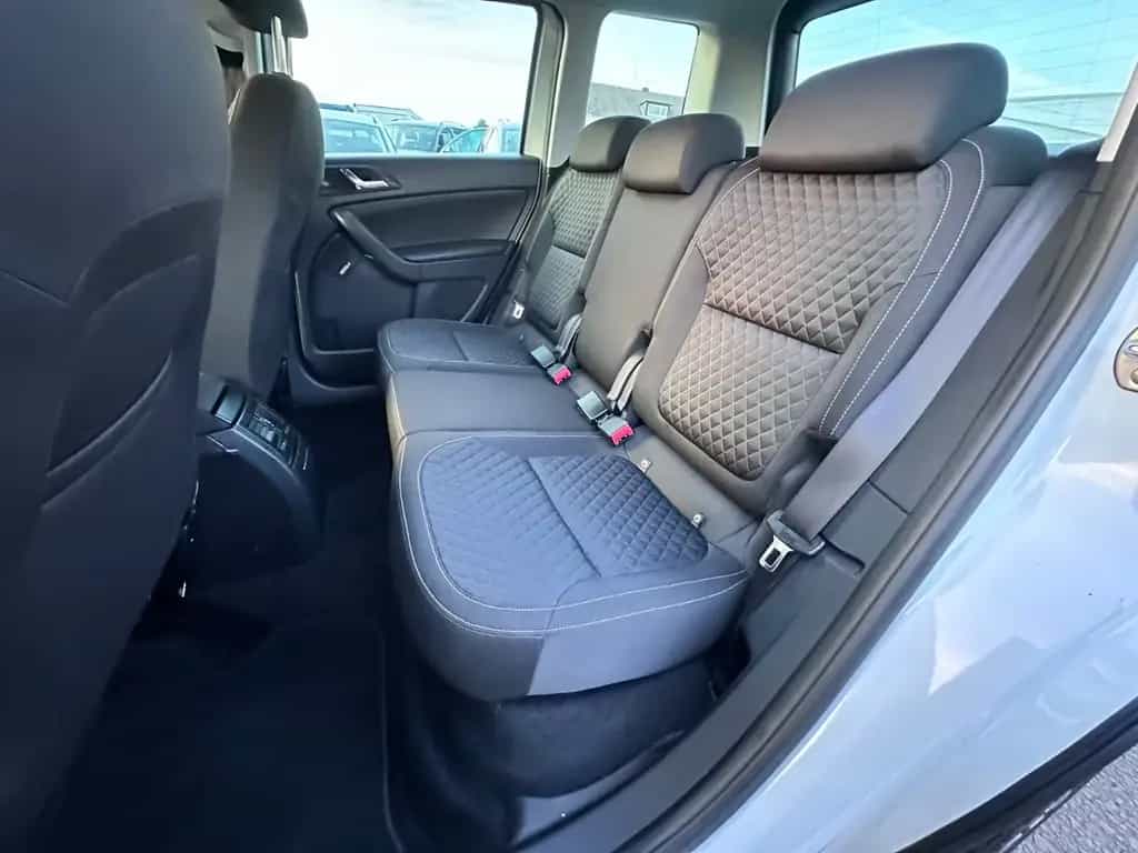 Skoda Yeti Drive Automatik 110PS NAVI SHZ PDC CARPLAY 11/2017-photo-14