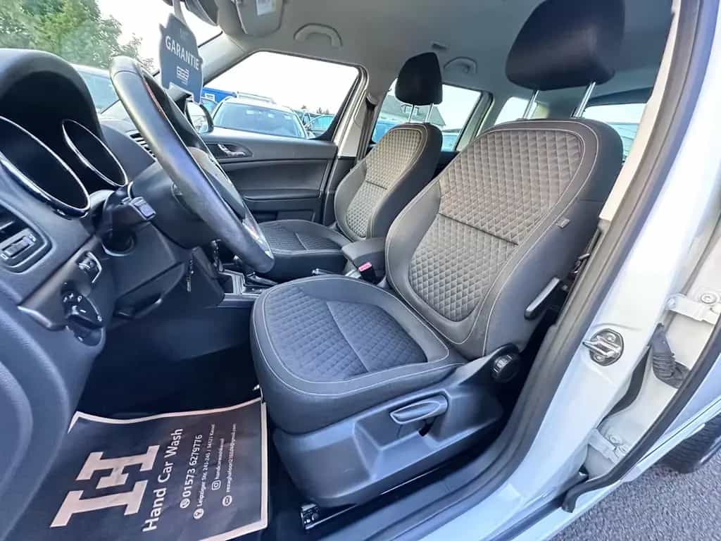 Skoda Yeti Drive Automatik 110PS NAVI SHZ PDC CARPLAY 11/2017-photo-9