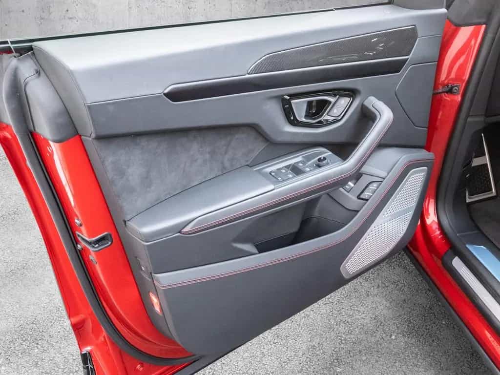 Lamborghini Urus S Rosso Efesto, Rims 23'', PPF, Pano 02/2023-photo-17