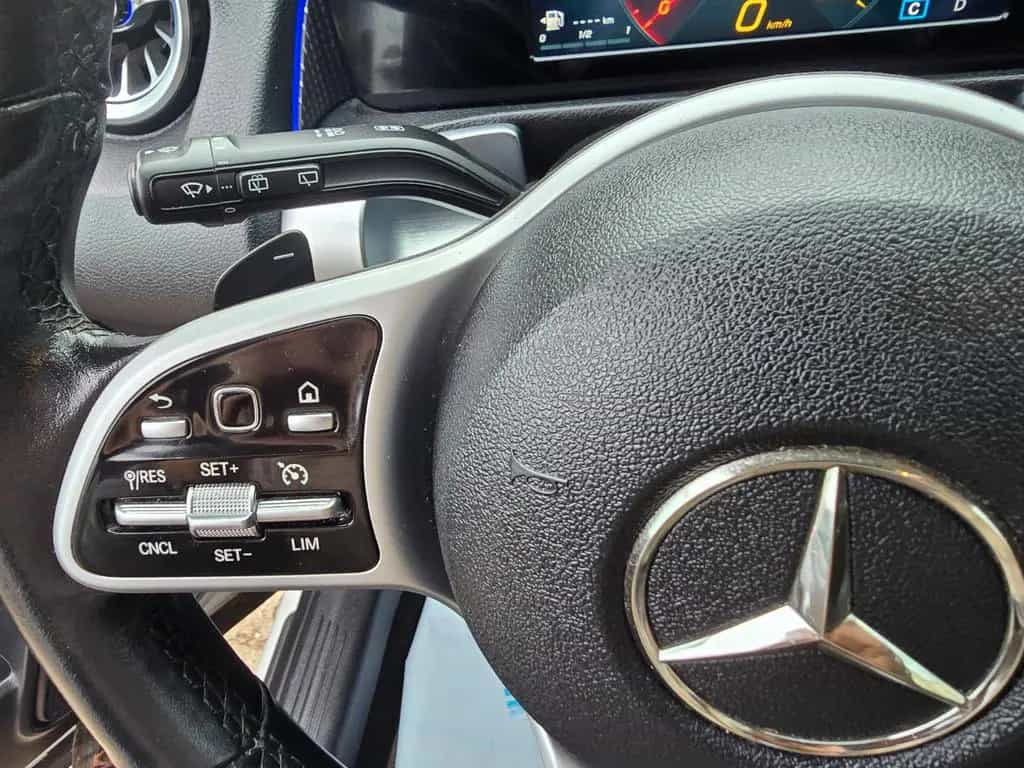 Mercedes-Benz GLB 220 d Progressive Ambiente Panoramadach Navi 07/2021-photo-26