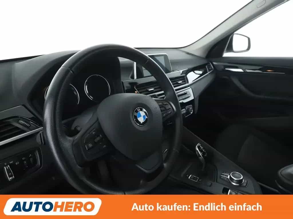 BMW X1 sDrive 20i Advantage Aut.*TEMPO*PLA*PDC* 03/2019-photo-10
