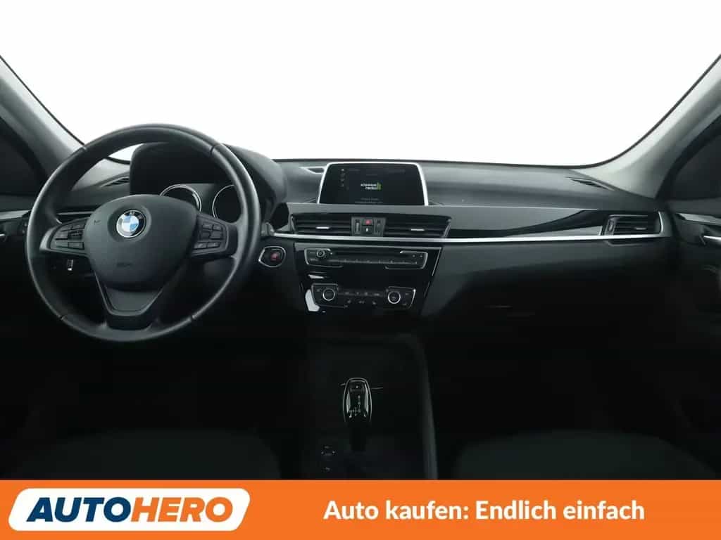 BMW X1 sDrive 20i Advantage Aut.*TEMPO*PLA*PDC* 03/2019-photo-11