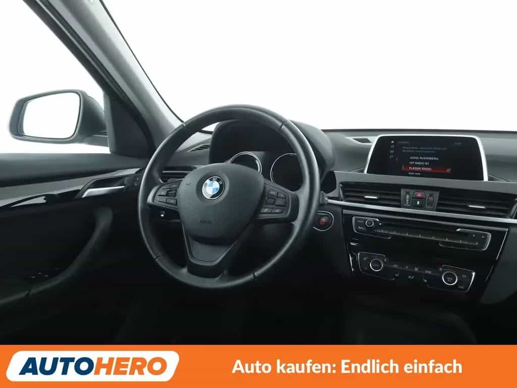 BMW X1 sDrive 20i Advantage Aut.*TEMPO*PLA*PDC* 03/2019-photo-12