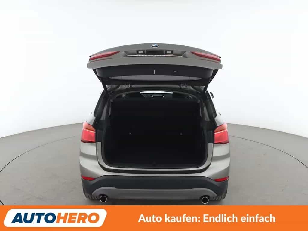 BMW X1 sDrive 20i Advantage Aut.*TEMPO*PLA*PDC* 03/2019-photo-16