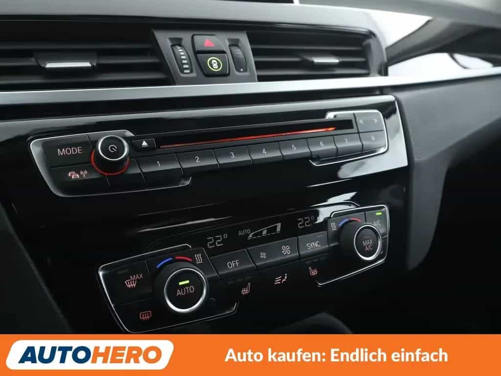 BMW X1 sDrive 20i Advantage Aut.*TEMPO*PLA*PDC* 03/2019-photo-22