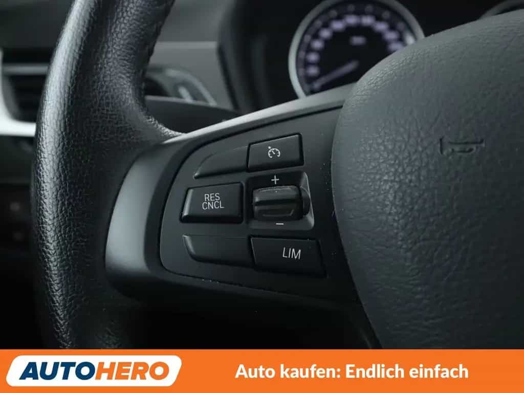 BMW X1 sDrive 20i Advantage Aut.*TEMPO*PLA*PDC* 03/2019-photo-25