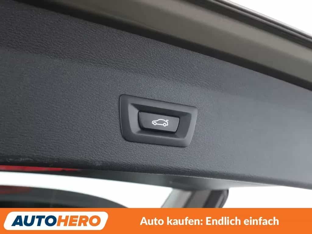 BMW X1 sDrive 20i Advantage Aut.*TEMPO*PLA*PDC* 03/2019-photo-27