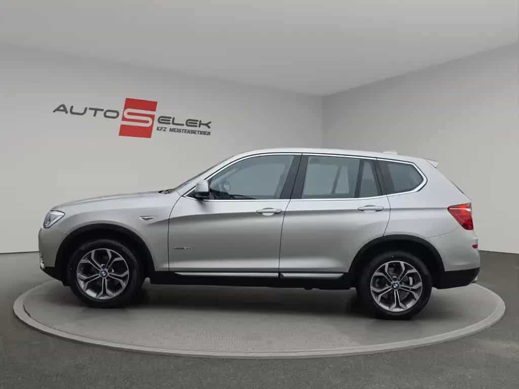 BMW X3 xDrive20d AUT. AUS 1.HAND LEDER NAVI KAMERA 09/2015-photo-1