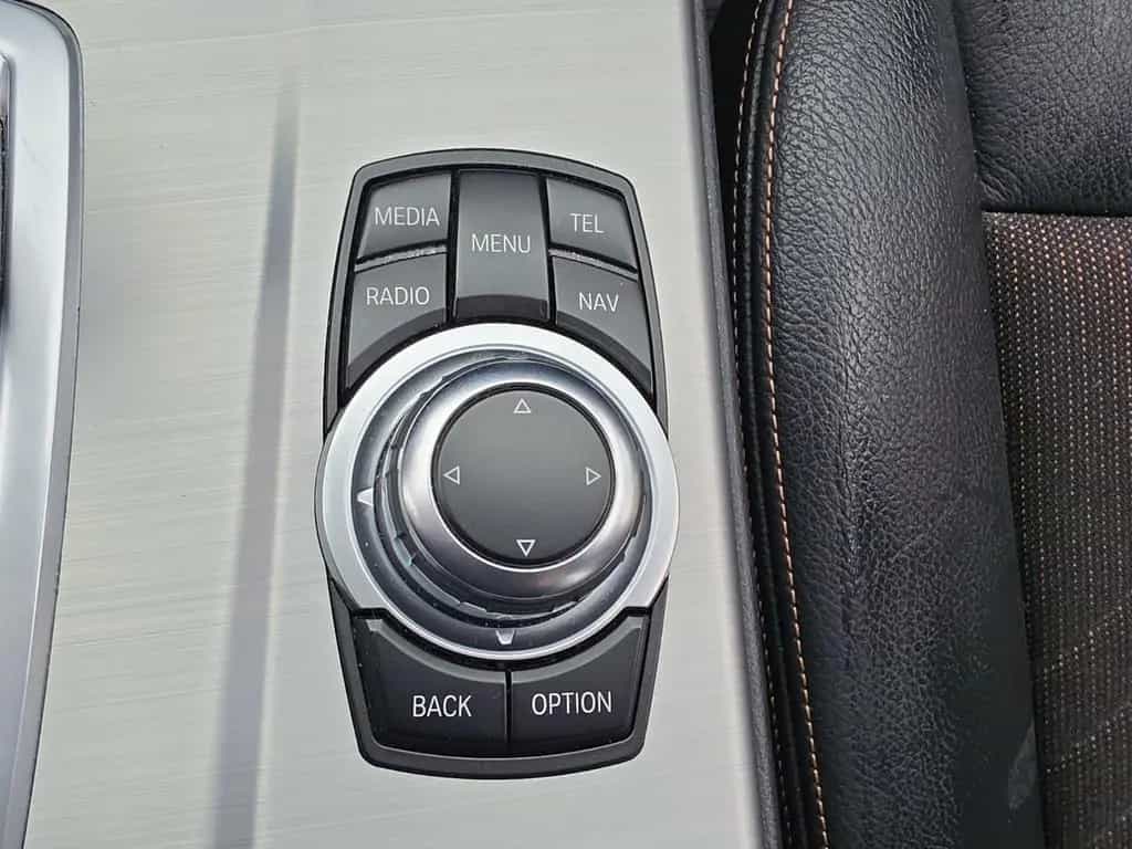 BMW X3 xDrive20d AUT. AUS 1.HAND LEDER NAVI KAMERA 09/2015-photo-32