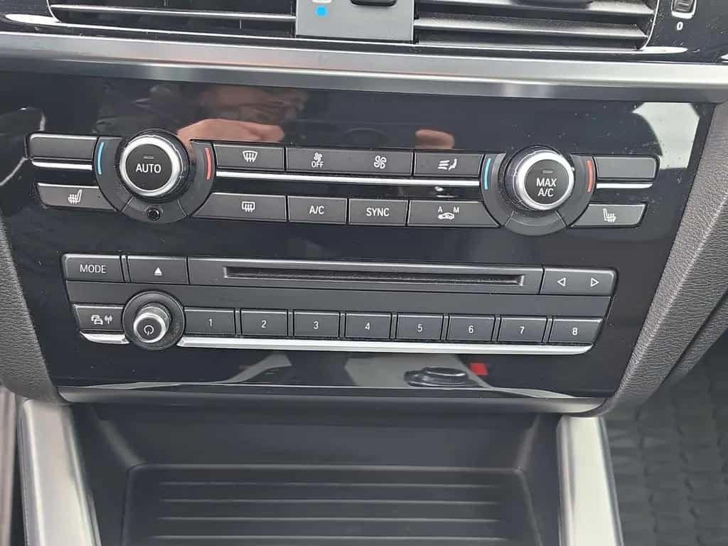 BMW X3 xDrive20d AUT. AUS 1.HAND LEDER NAVI KAMERA 09/2015-photo-34