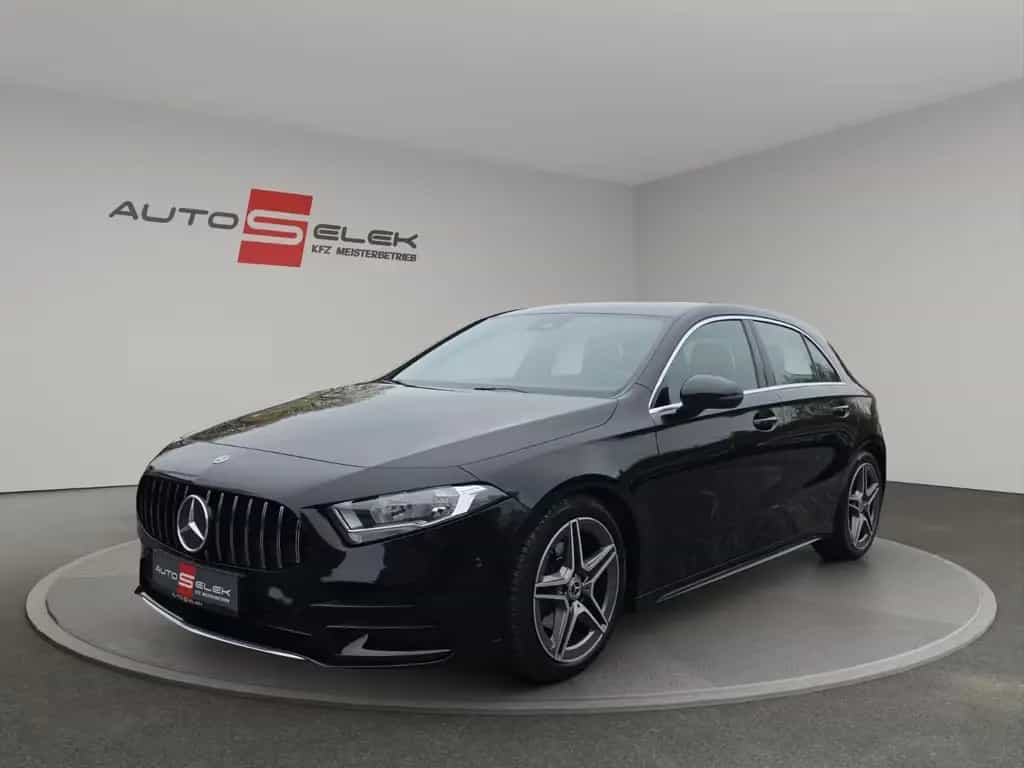 Mercedes-Benz A 180 AMG Line*NIGHT*WIDESCREEN*MBUX* 01/2019-photo-0