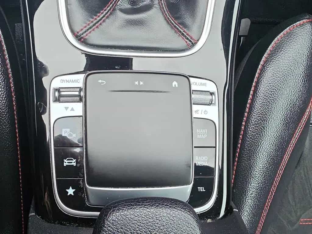 Mercedes-Benz A 180 AMG Line*NIGHT*WIDESCREEN*MBUX* 01/2019-photo-26