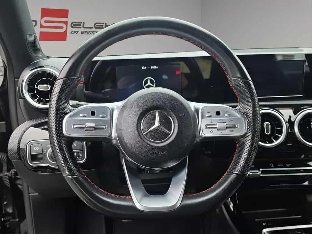 Mercedes-Benz A 180 AMG Line*NIGHT*WIDESCREEN*MBUX* 01/2019-photo-8