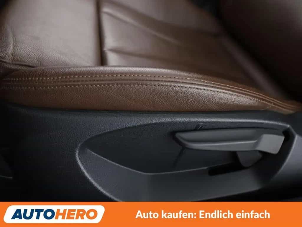 Audi A3 1.8 TFSI Ambiente Aut.*XENON*TEMPO*PDC*SHZ* 03/2015-photo-30