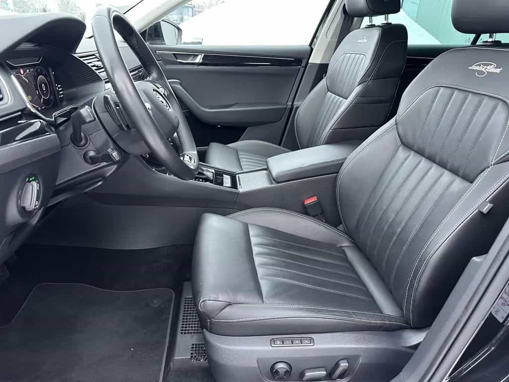 Skoda Superb Combi 2.0 TSI DSG L&K NAV+LED+KAM+19ZO+VC 11/2021-photo-9