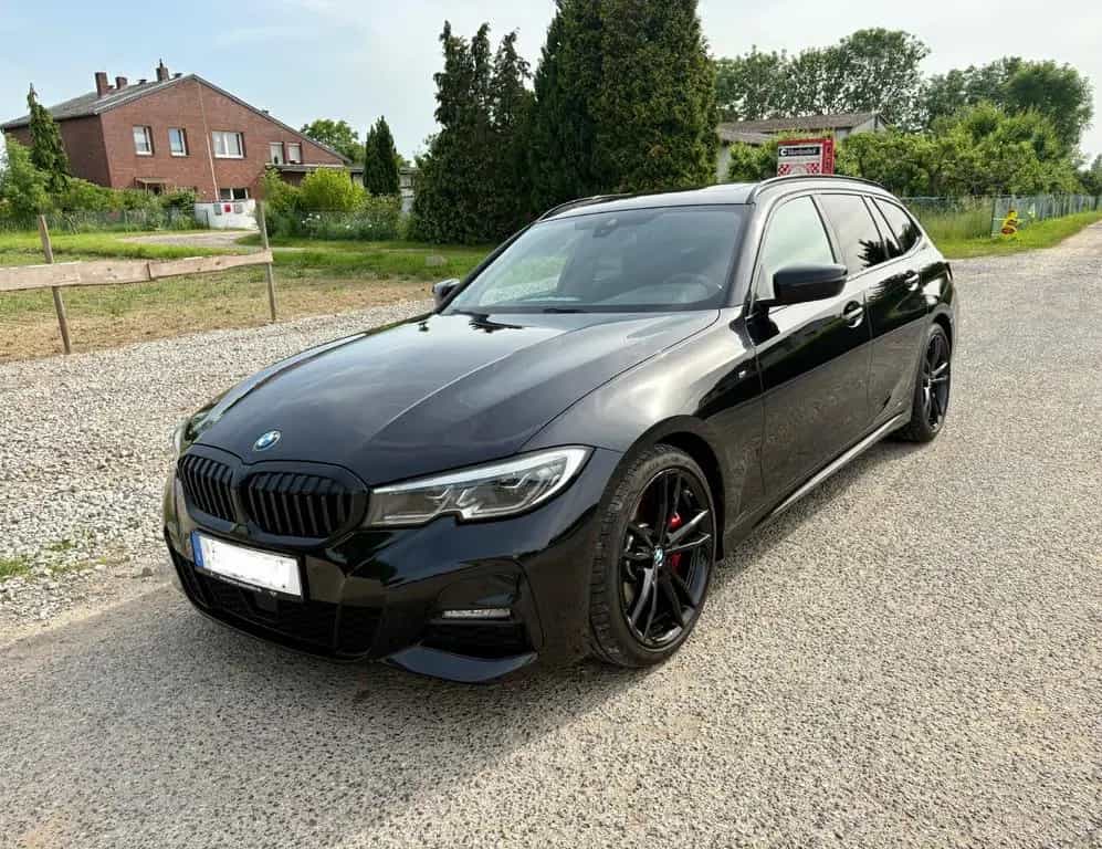 BMW 320 d Touring M Sport GARANTIE !! PANO DA ACC ... 10/2022-photo-0