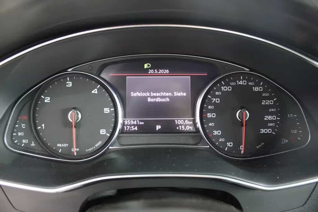 Audi A6 Avant 40 TDI Quattro Sport *Standheizung*AHK 02/2021-photo-15