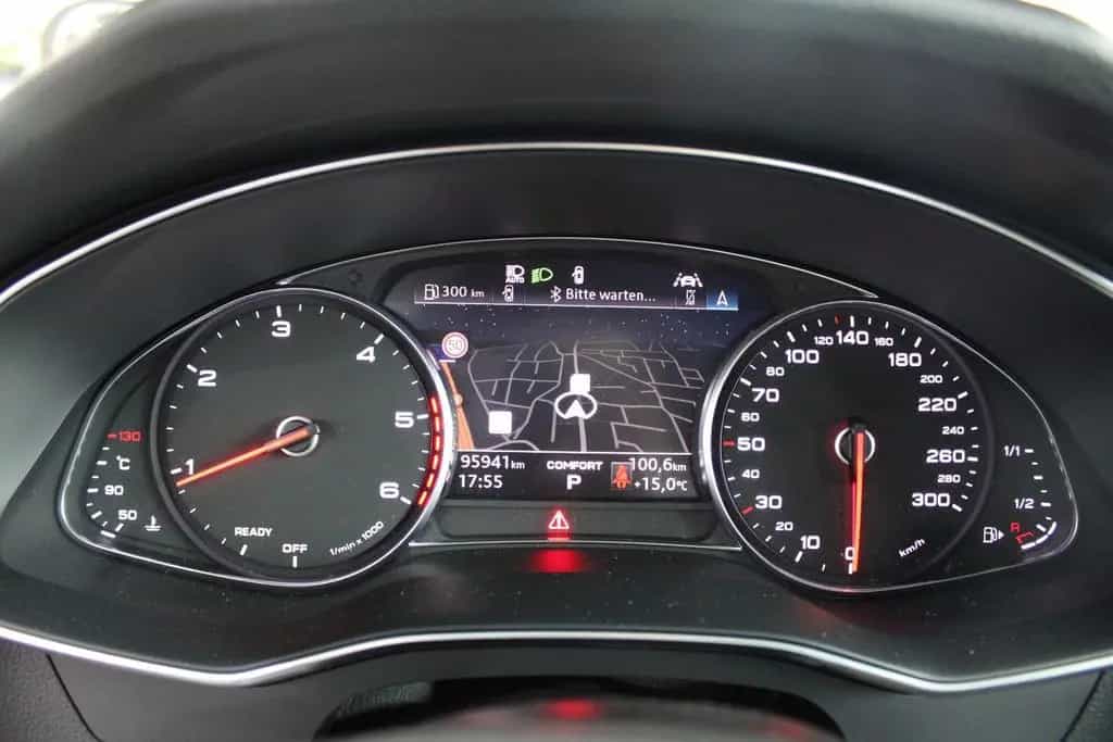 Audi A6 Avant 40 TDI Quattro Sport *Standheizung*AHK 02/2021-photo-16