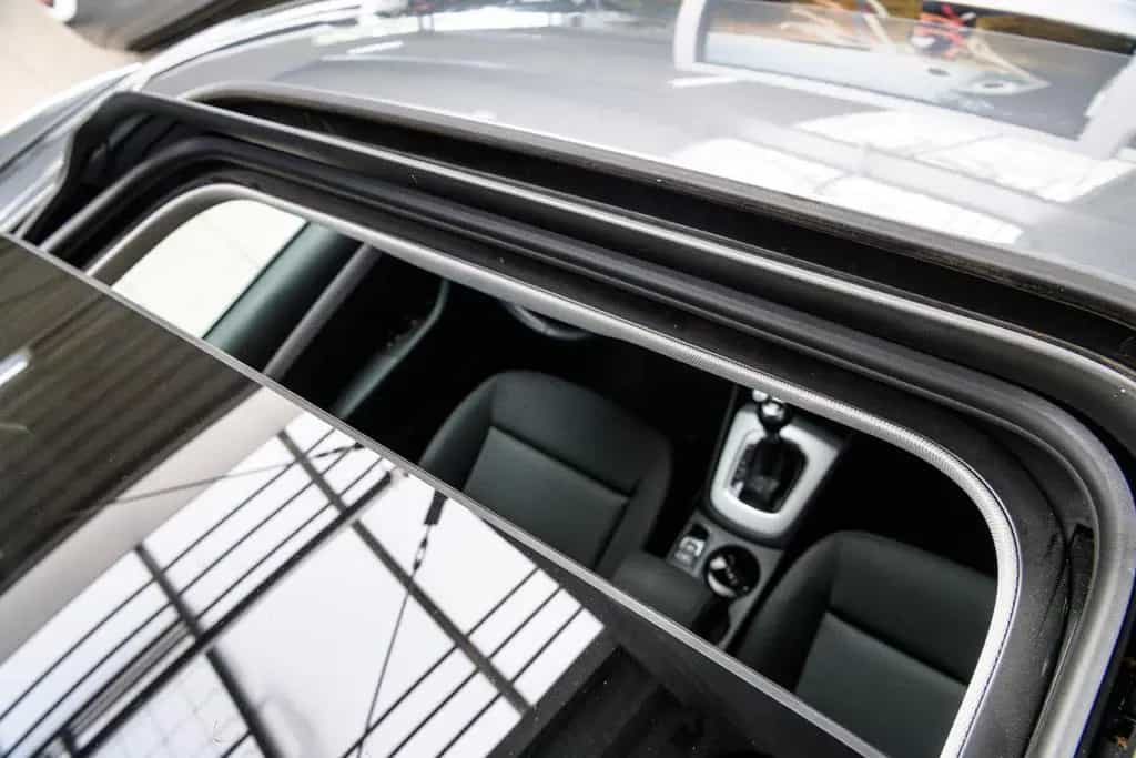 Audi Q3 1.4l 110kw S-Line +AHK +Pano +Navi 05/2018-photo-11