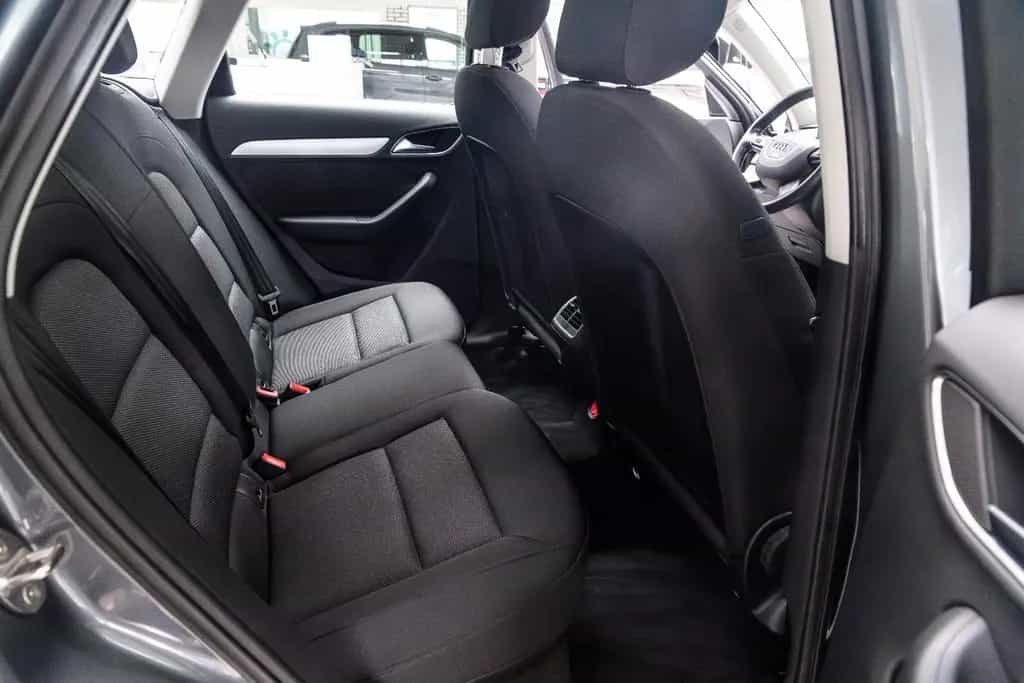Audi Q3 1.4l 110kw S-Line +AHK +Pano +Navi 05/2018-photo-18