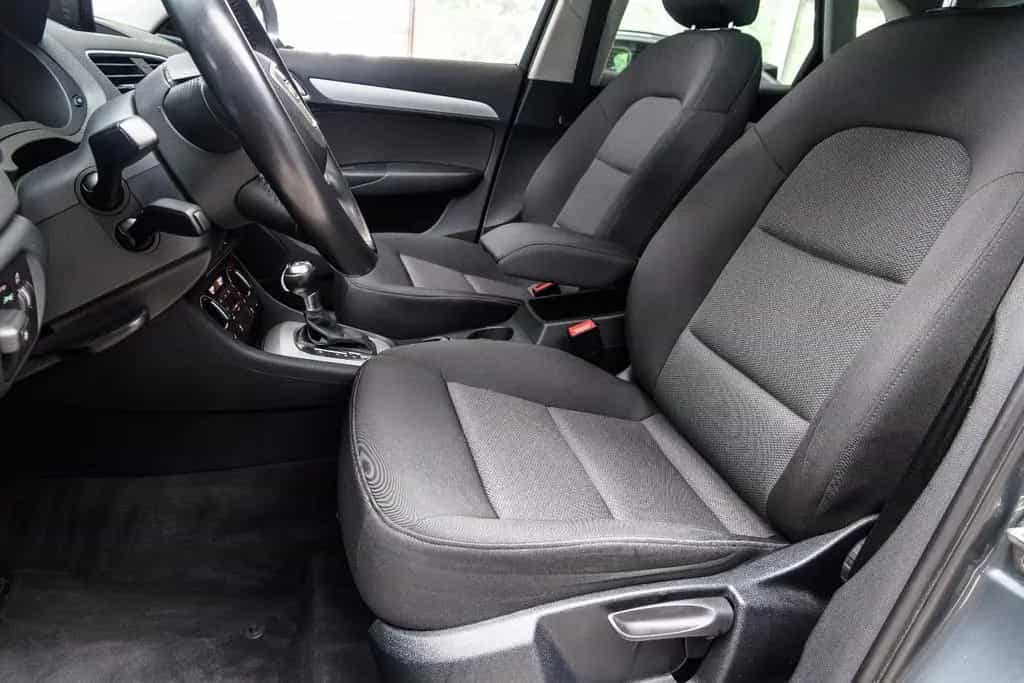 Audi Q3 1.4l 110kw S-Line +AHK +Pano +Navi 05/2018-photo-27